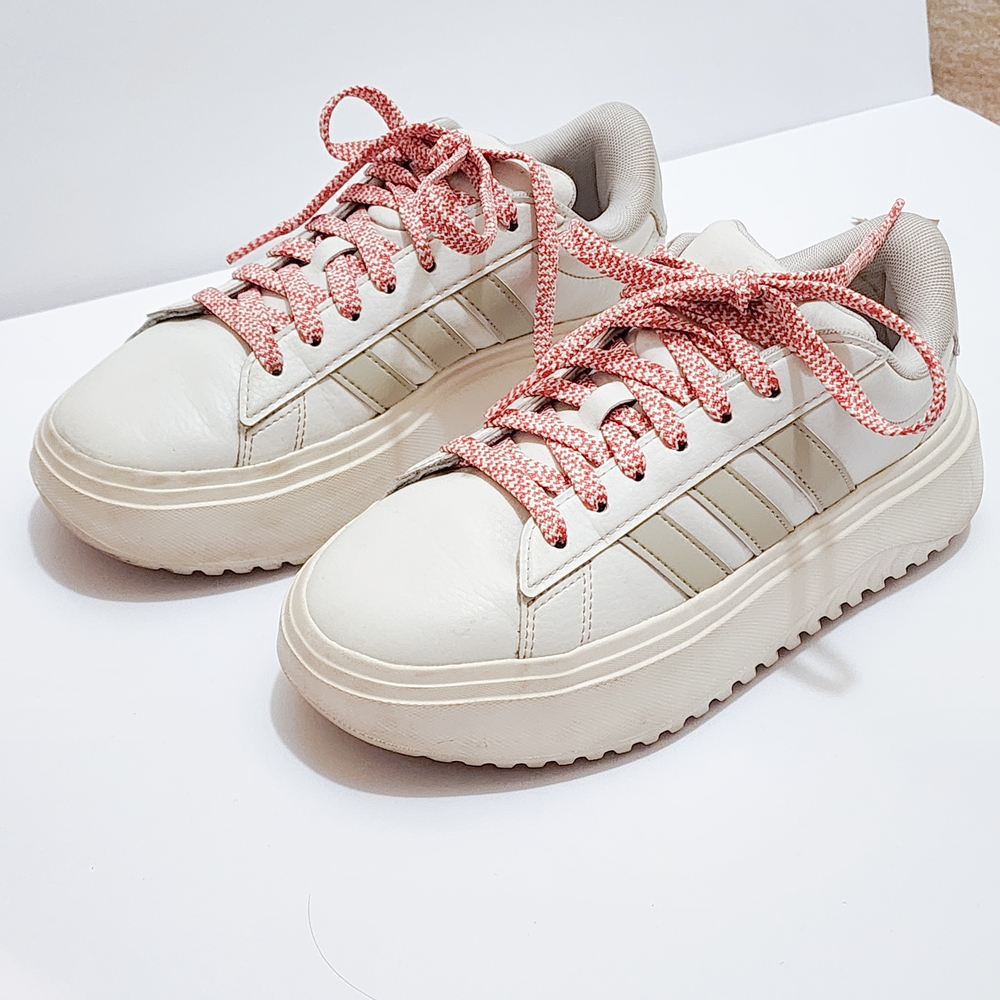 adidas GrandCourt Platform white LIKE NEW